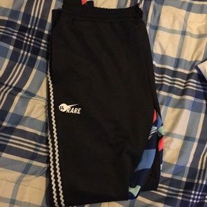 Pink dolphin L.E fly legends18 warmup pants